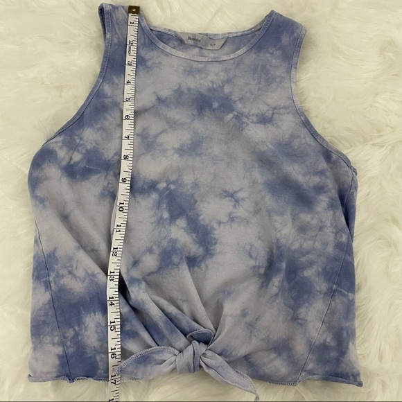 Bluenotes Tie Dye Crop Tie Front Tank Top Size Small - Picture 3 of 5